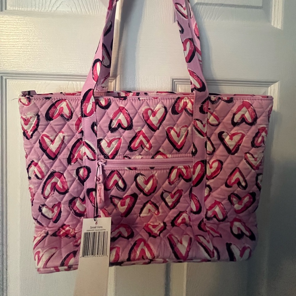 vera tote bag nwt and small clutch nwot hearts